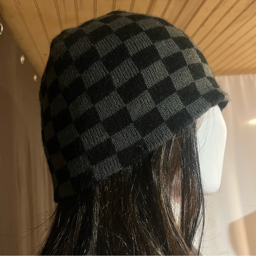 Checkered Black and Gray Women's Beanie